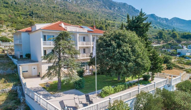 Villa Gomila in Brist