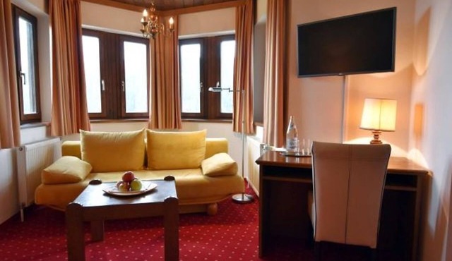 Waldblickzimmer mit Dusche od. Bad, WC - Hotel-restaurant Stigenwirth in Krakauhintermühlen