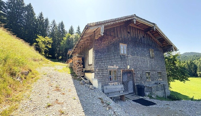 Wonderful private villa for 9 guests with TV and terrace in Annaberg Im Lammertal