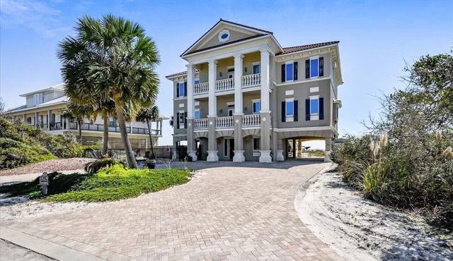 You will most assuredly feel SERENDIPTY when you enter this breathtaking beachfront home!
