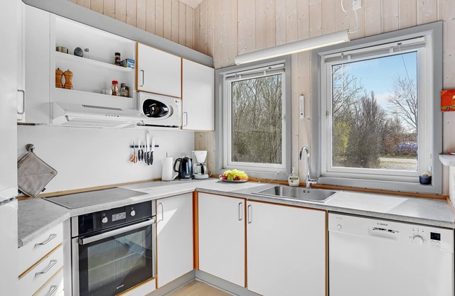 Beautiful home in Gørlev with kitchen in Gørlev