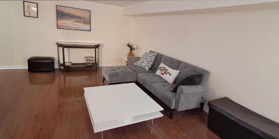 Aurora Apartment | Private 2BR Suite - Own Entrance - Free Parking
