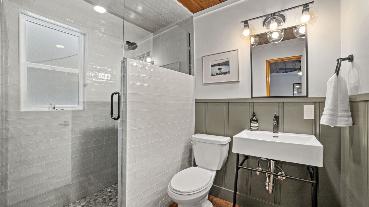 Photo of Bathroom in Tahoe Valley