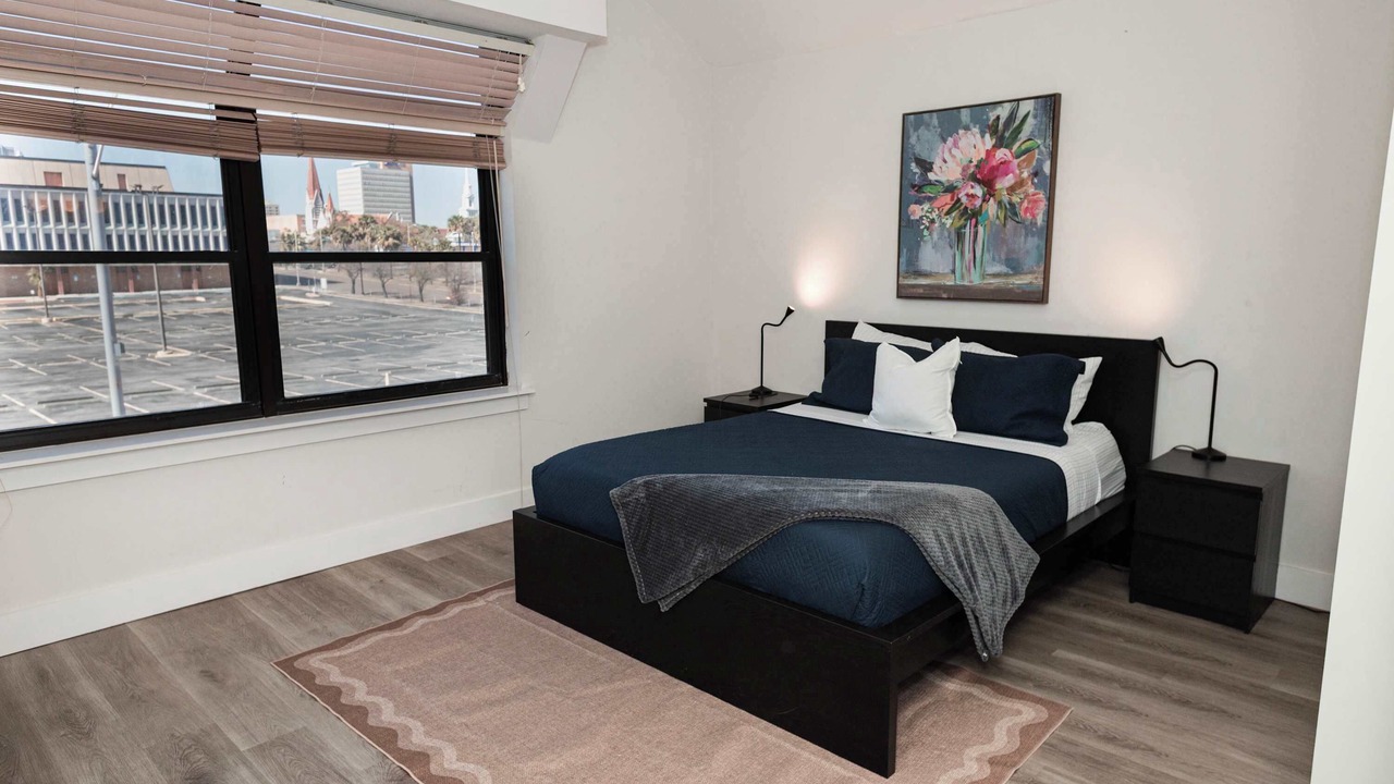 Photo of Bedroom in Downtown Jacksonville