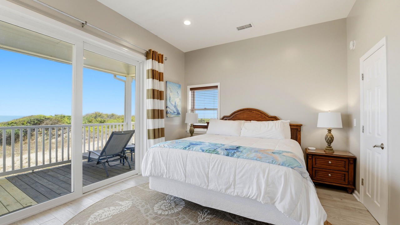 Photo of Bedroom in Sea Palm Village