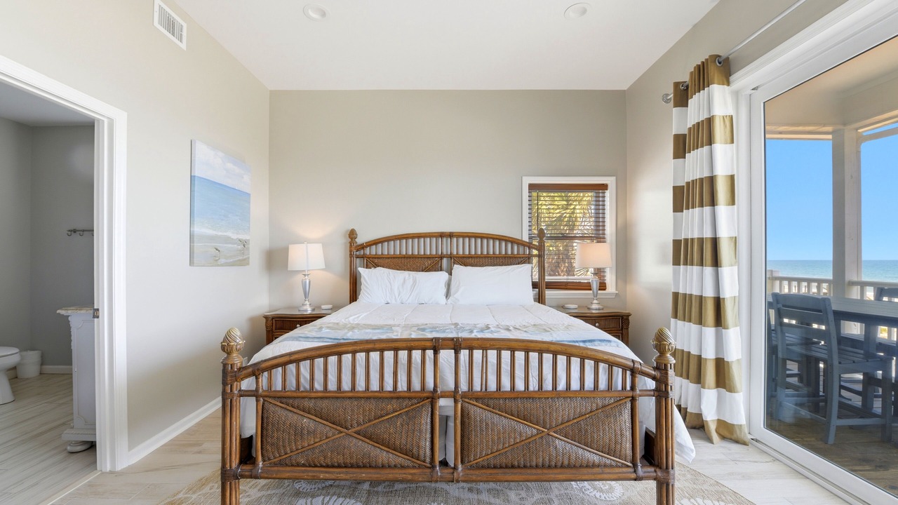 Photo of Bedroom in Sea Palm Village