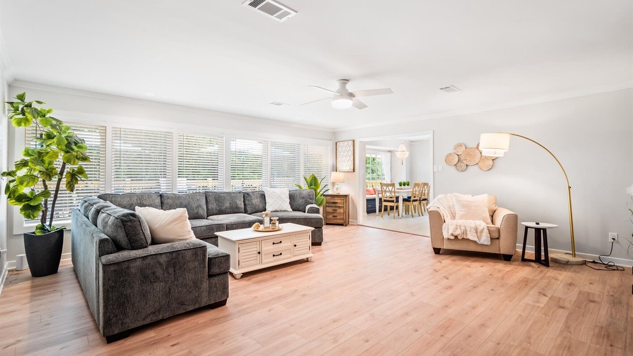 Photo of Livingroom in College Park