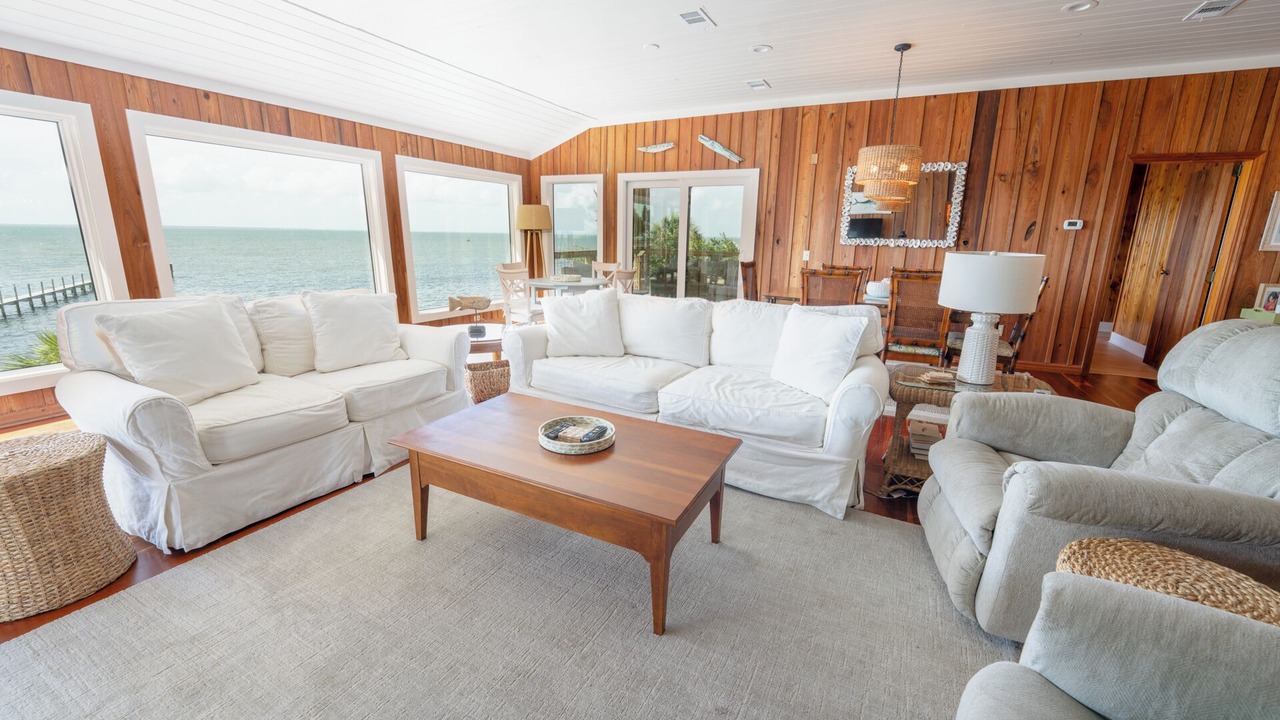 Photo of Livingroom in Plantation