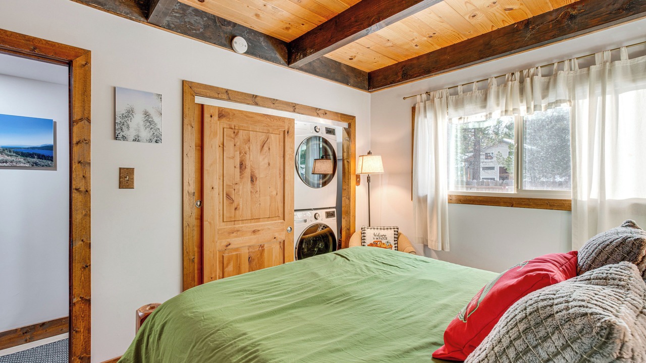 Photo of Bedroom in Christmas Valley
