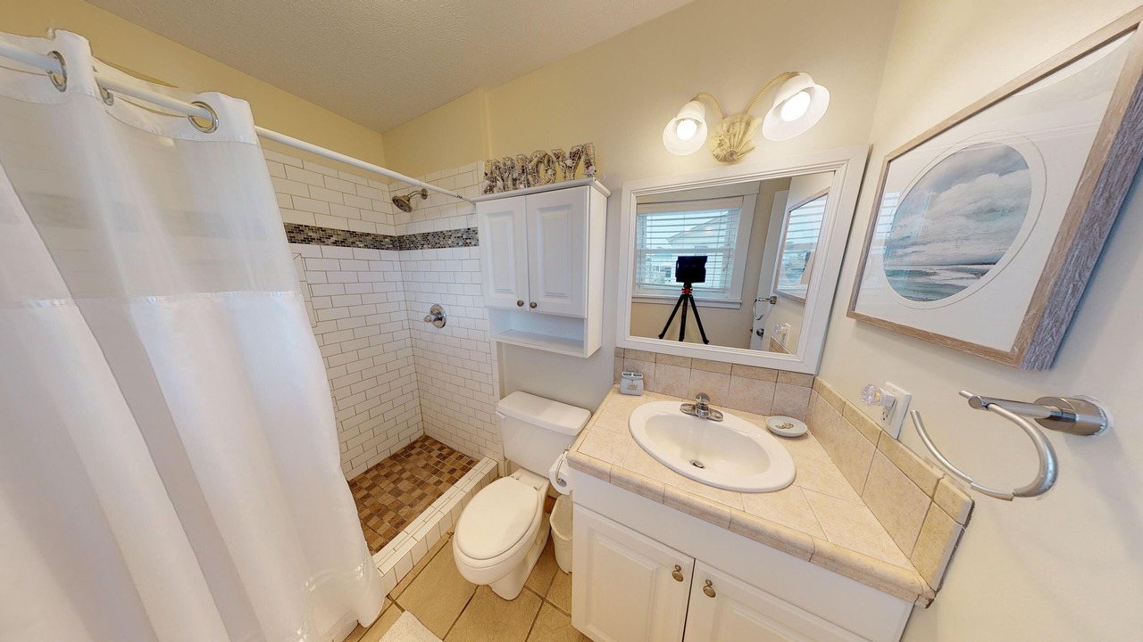 Photo of Bathroom in East End