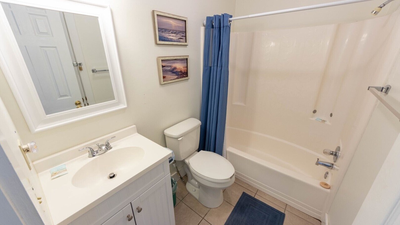 Photo of Bathroom in East End