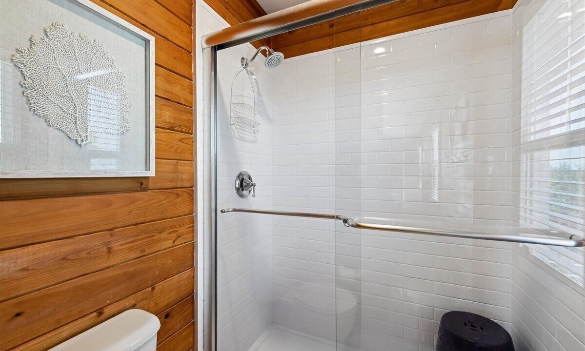 Photo of Bathroom in Plantation
