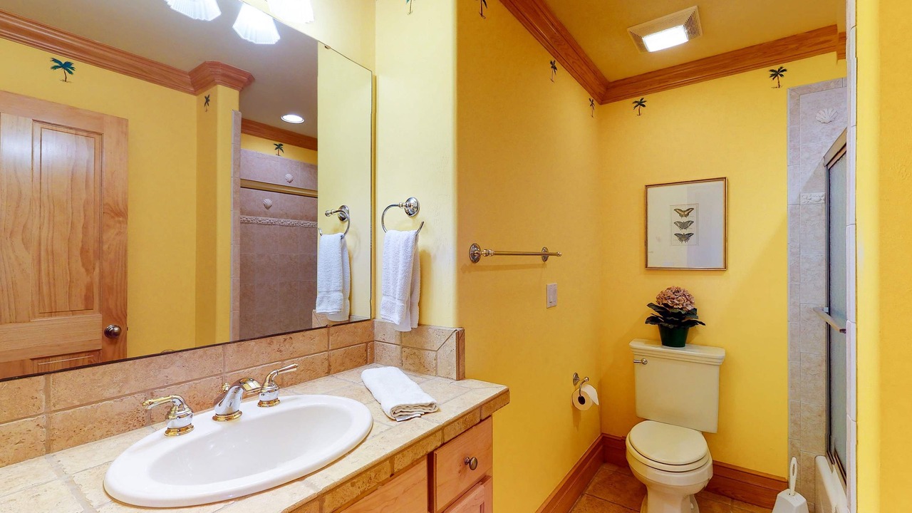 Photo of Bathroom in Plantation