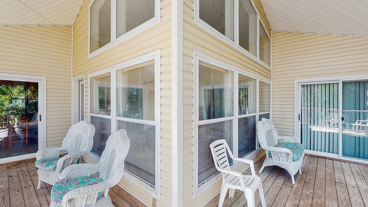 Photo of Patio Balcony in Sea Palm Village