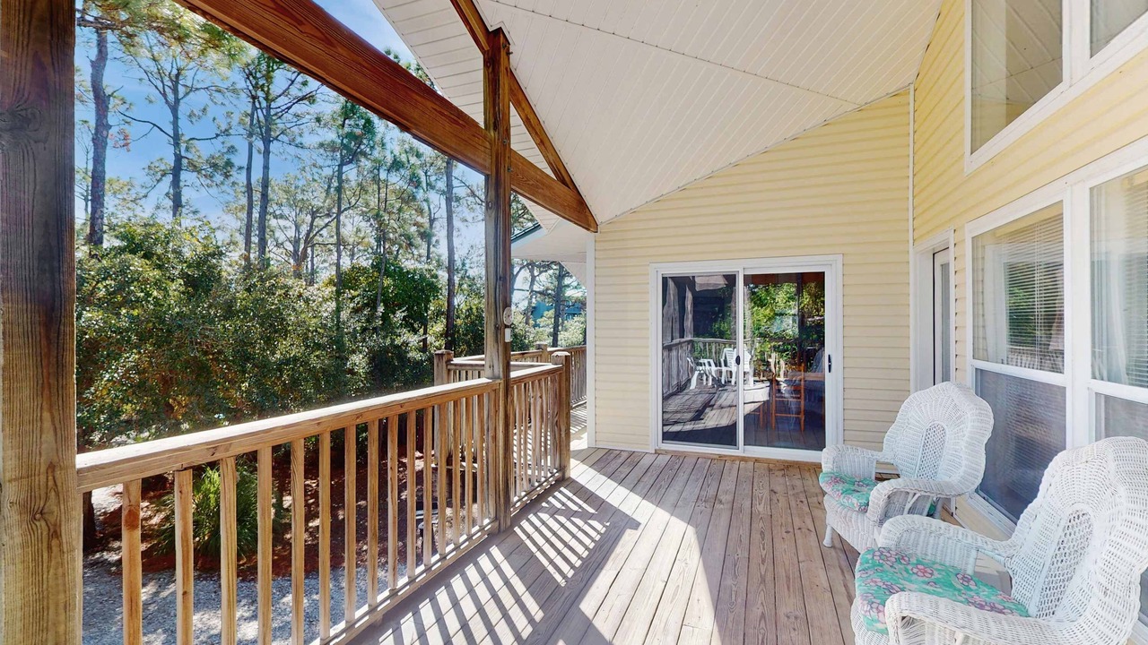 Photo of Patio Balcony in Sea Palm Village