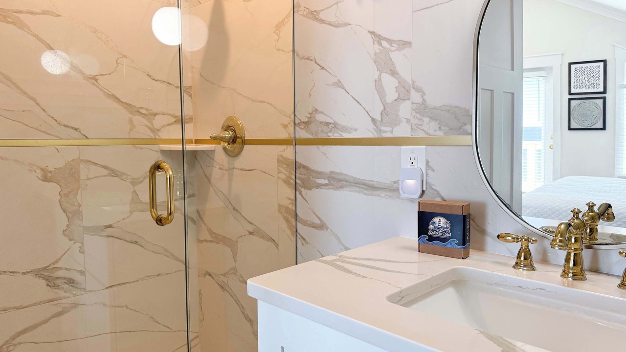 Photo of Bathroom in Plantation