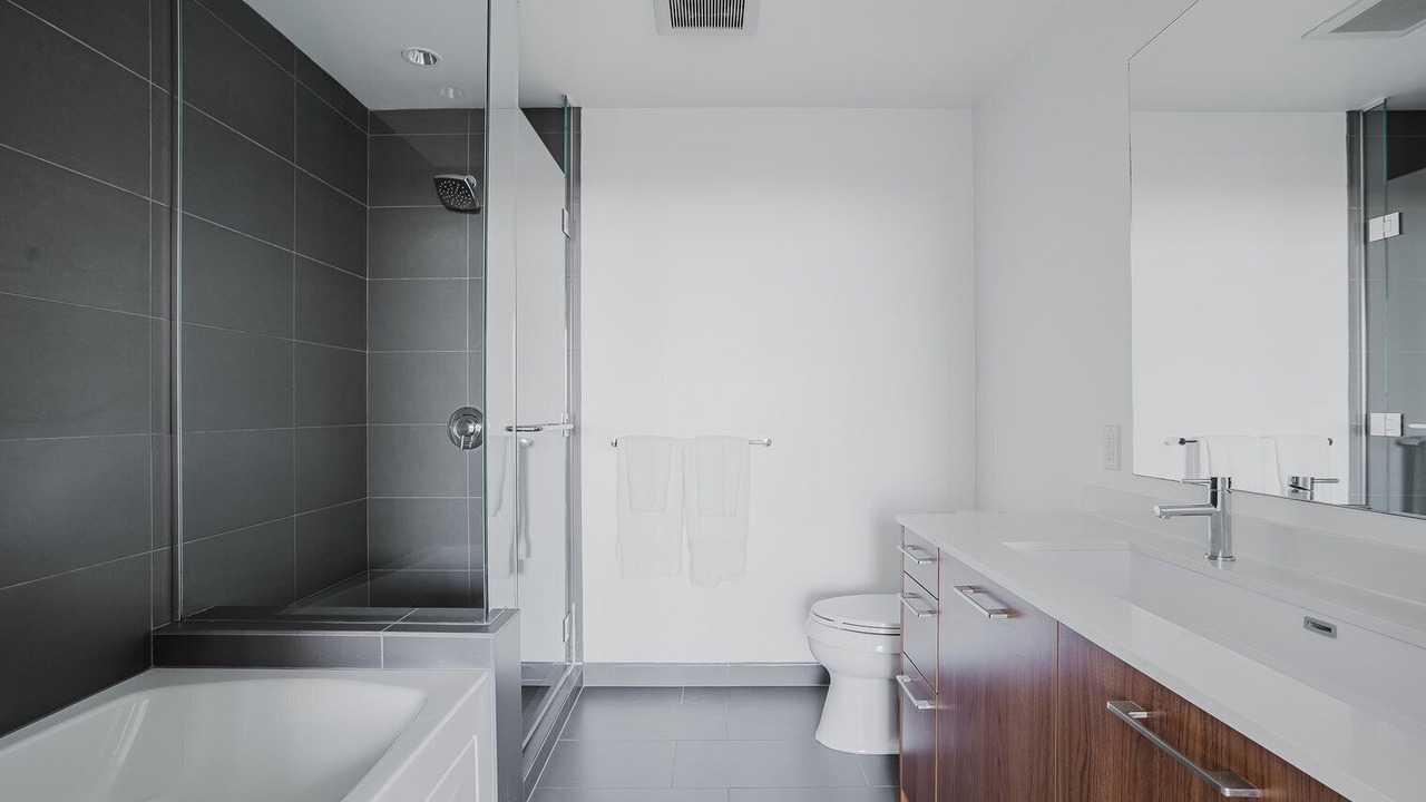Photo of Bathroom in Rincon Hill