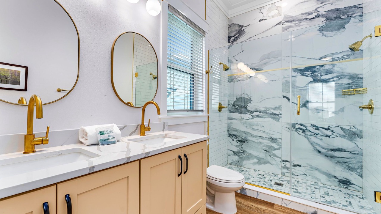 Photo of Bathroom in Plantation