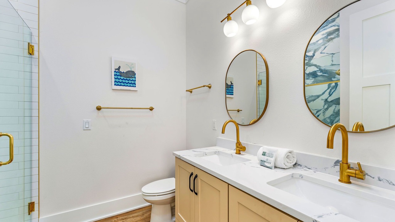 Photo of Bathroom in Plantation
