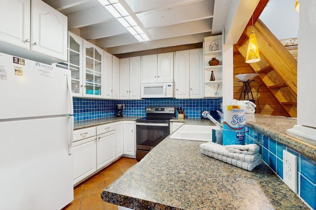 Photo of Kitchen in St. George Island