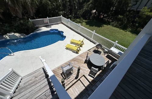 Treasure Beach Village House | Sunshine State of Mind 4 bed/3.5 bath Private Pool Gated Community