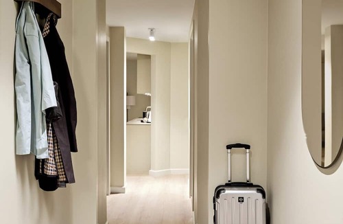 Copenhagen City Centre Apartment | Three-Bedroom Apartment for 8