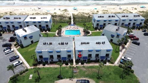 St. George Island House | No Stairs Beach View Pool SGI Villa D2