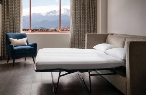 Rockrimmon Hotel | Colorado Springs Marriott