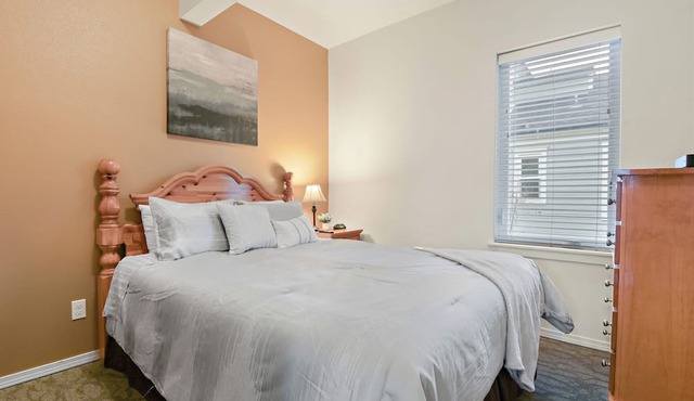 Maple Leaf Manor Suites in Spokane