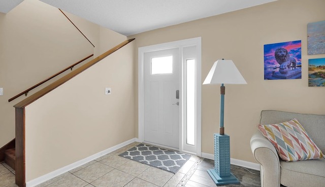 BEACH TOWNHOUSE -Pet Friendly “Redfish” in Jacksonville Beach
