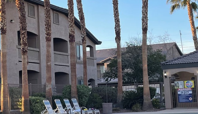 Vegas Oasis, Southwest of the strip and Premium Outlet Mall in Las Vegas