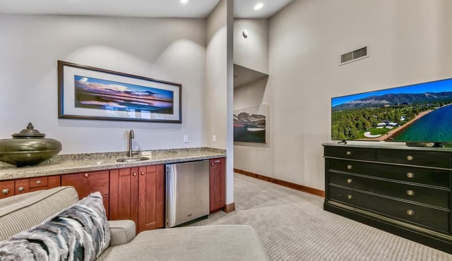 Contemporary Lakefront w/Hot tub, Gym, Fireplace | SS2 in South Lake Tahoe