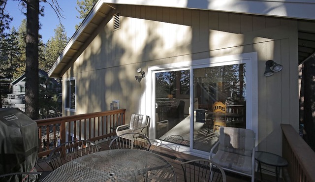 Make Memories in Marla Bay, Private Homeowners Beach, 8 Guests in Zephyr Cove