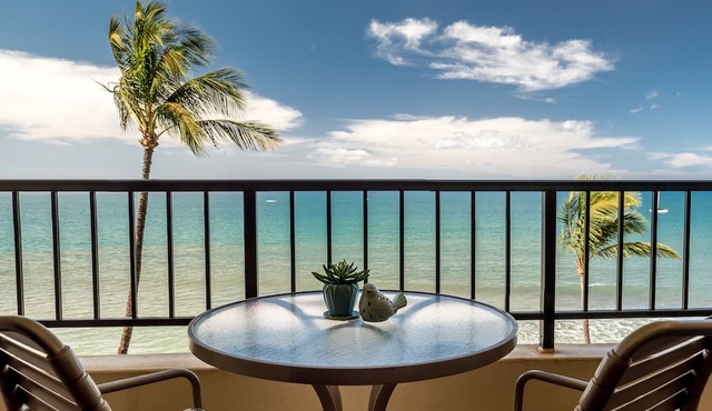 Ocean Front Penthouse Best View Most Amenities Fully Stocked Feels like home in Kihei