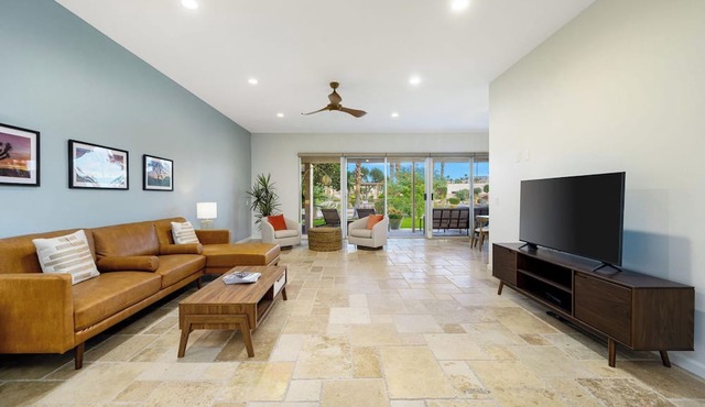 3-bedroom condo in delightful Indian Wells with AC, WiFi in Indian Wells