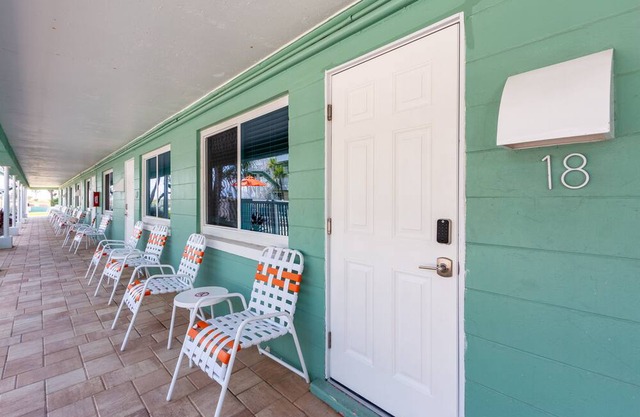 Tropic Terrace Beachfront Rental 